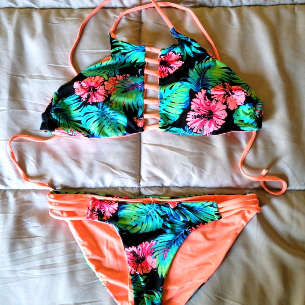 TiniBikini Reversable Lattice 2 Piece